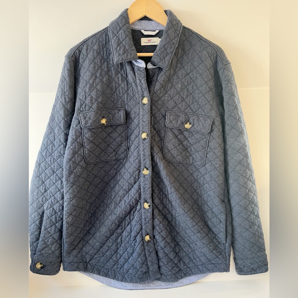 Vineyard Vines Blue Quilted Jacket Shacket with Pockets Dreamcloth Soft Shacket